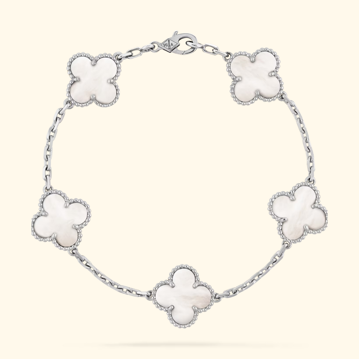 The Clover Bracelet